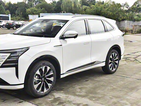 2025�� ���Ĵ� UItra 2.0T ������ �����