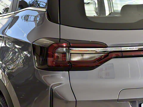 2025�� 1.5L �ֶ���Խ��