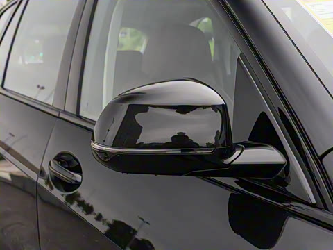 2025 xDrive 30Li M˶ҹװ