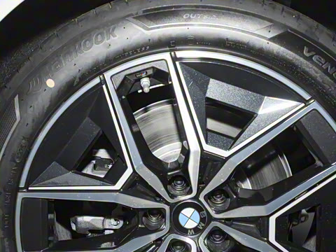 2026�� eDrive 35L M�˶���װ