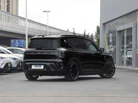 2025�� BRABUS ���ܰ�