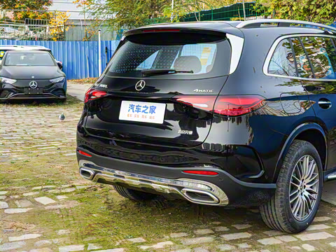 2026�� GLC 300 L 4MATIC ������ 5��