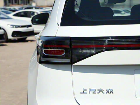 2026�� ���� 300TSI �����