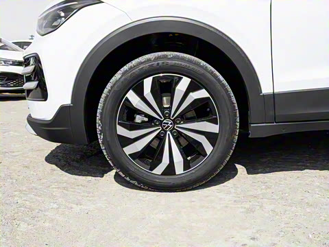 2026�� ���� 300TSI �����