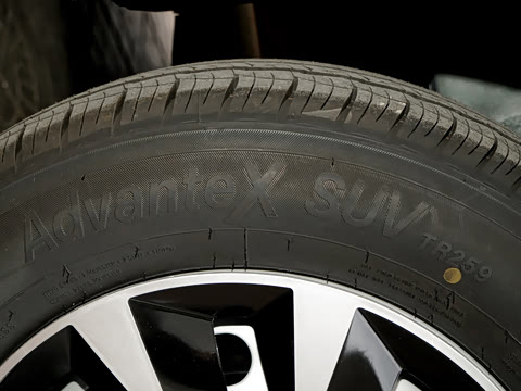 2026�� 2.0L �ֶ����ᾫӢ�� 9�� CNG