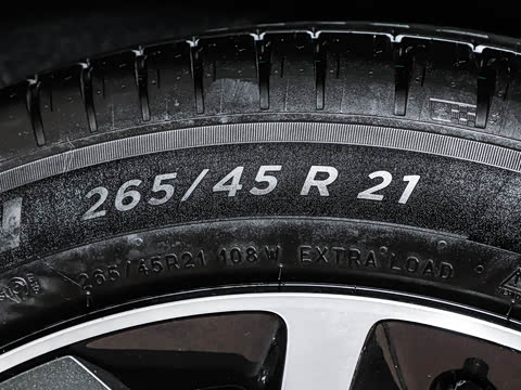 2025�� Ultra ���ܻ��°�