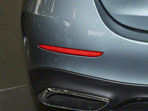 2026�� E 260 �˶���