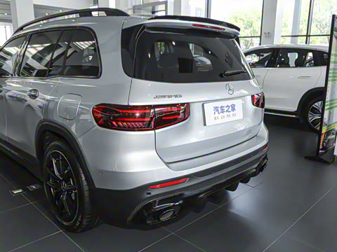 2024�� AMG GLB 35 4MATIC