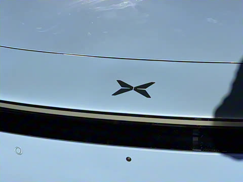 2025�� 750 ���������� Ultra