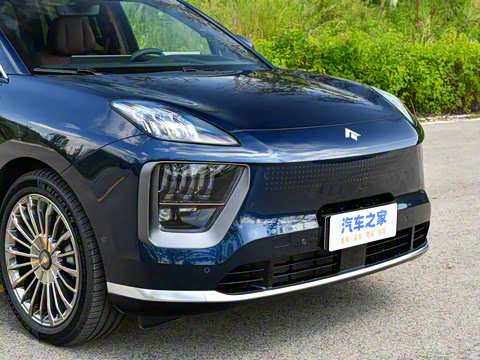 2025�� �Ŀ� 350 Max���������״��