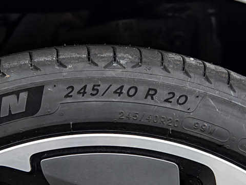 2026�� 100kWh Touring