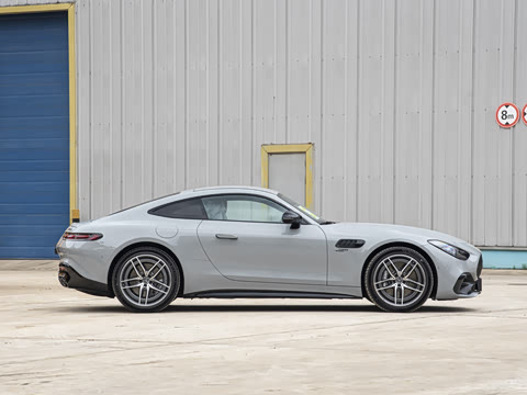 2026�� AMG GT 50 