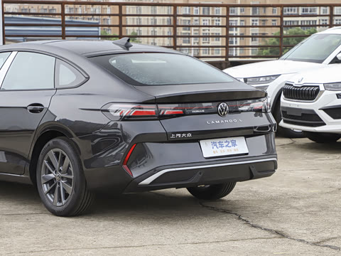 2026�� ���L 300TSI �趯��