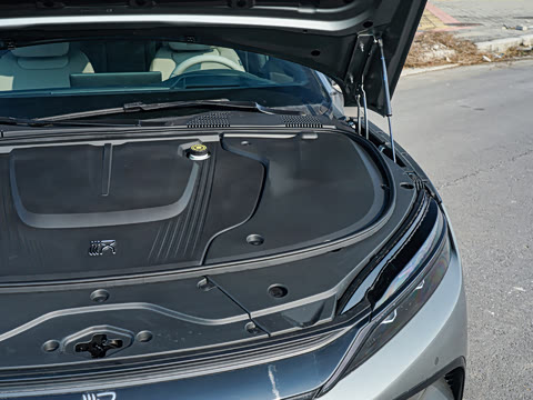 2025�� EV �Ǽݰ� 635KM�����״��콢��