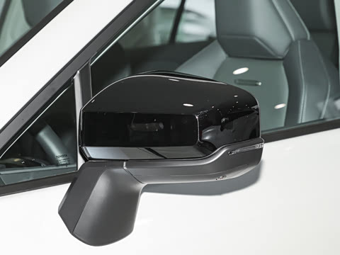 2026�� 2.0L ����PRO+