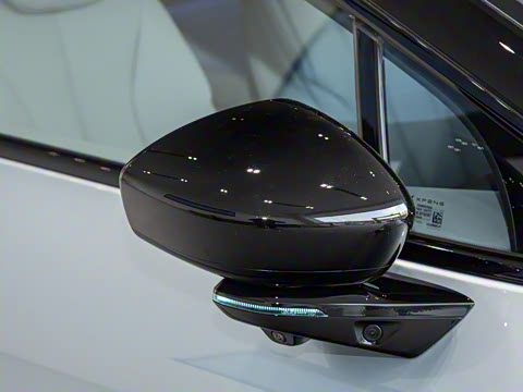 2026�� ���� 725 Max �콢��