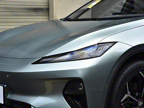 2026�� 240Ultra��ΪǬ��ADS SE��