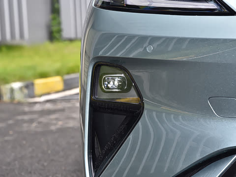 2026�� 240Ultra��ΪǬ��ADS SE��