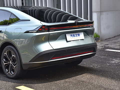 2026�� 240Ultra��ΪǬ��ADS SE��