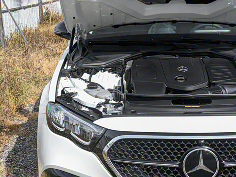 2026�� E 260 �˶���