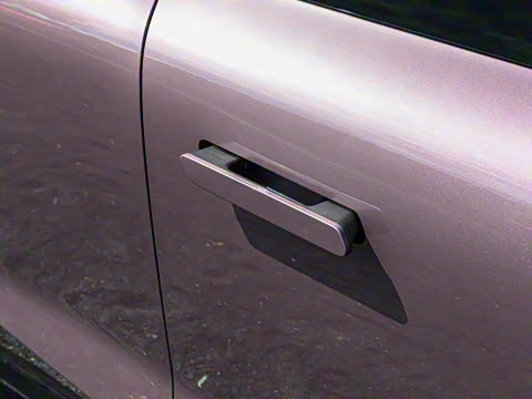 2025�� 240����Ultra