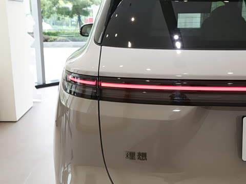 2026�� Ultra