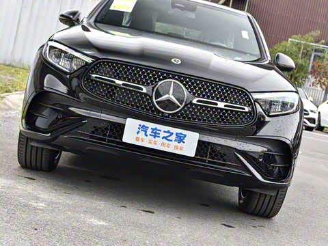 2025�� �Ŀ� GLC 300 4MATIC ����SUV