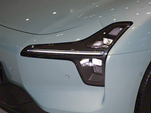 2025�� 620 �������� Plus