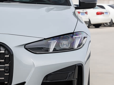 2026�� 430i M�˶���ҹ��װ