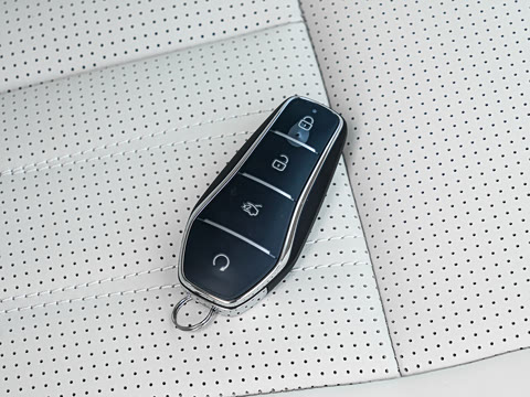 2026�� EV 785KM�����콢��