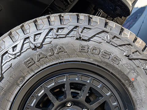 2026�� 2.3T ����SV3+�� ����