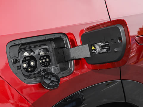 2026�� ����600 Max�˶���