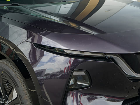 2025�� ����200 Pro