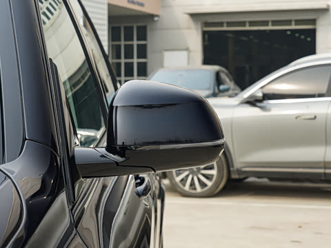 2026�� �Ŀ� xDrive 30Li ������M�˶���ҹ��װ