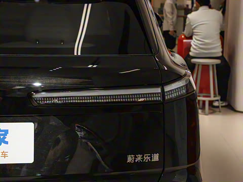 2025�� Ultra ������