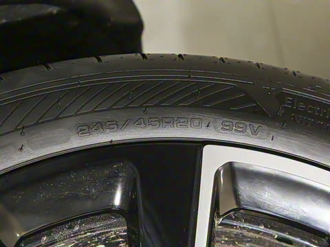 2025�� 60kWh ������