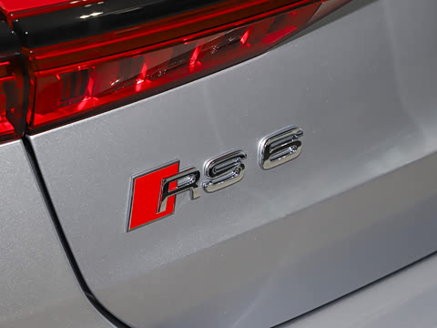 2025��  RS 6 4.0T Avant performance