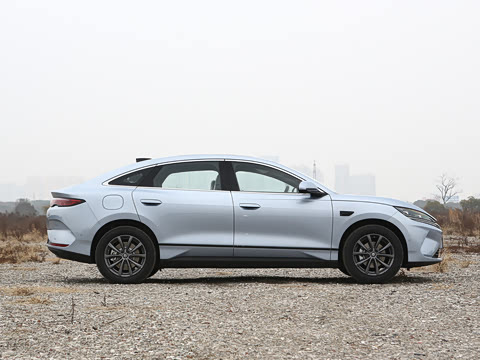 2025�� EV 470KM������