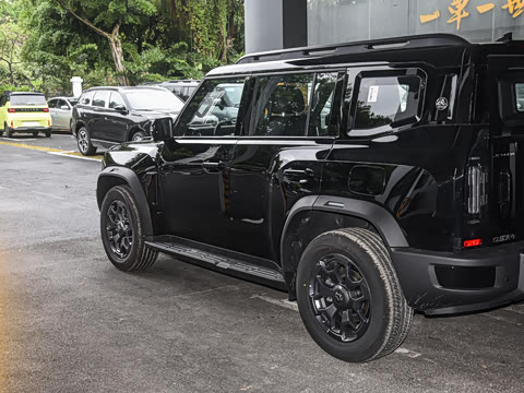 2026�� 2.0TD XWD ����