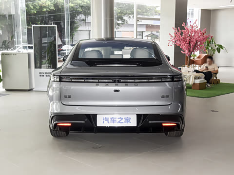 2027�� ���� 302 Max�����״��