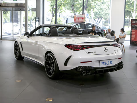 2026�� �Ŀ� AMG CLE 53 4MATIC+ ������ܳ�