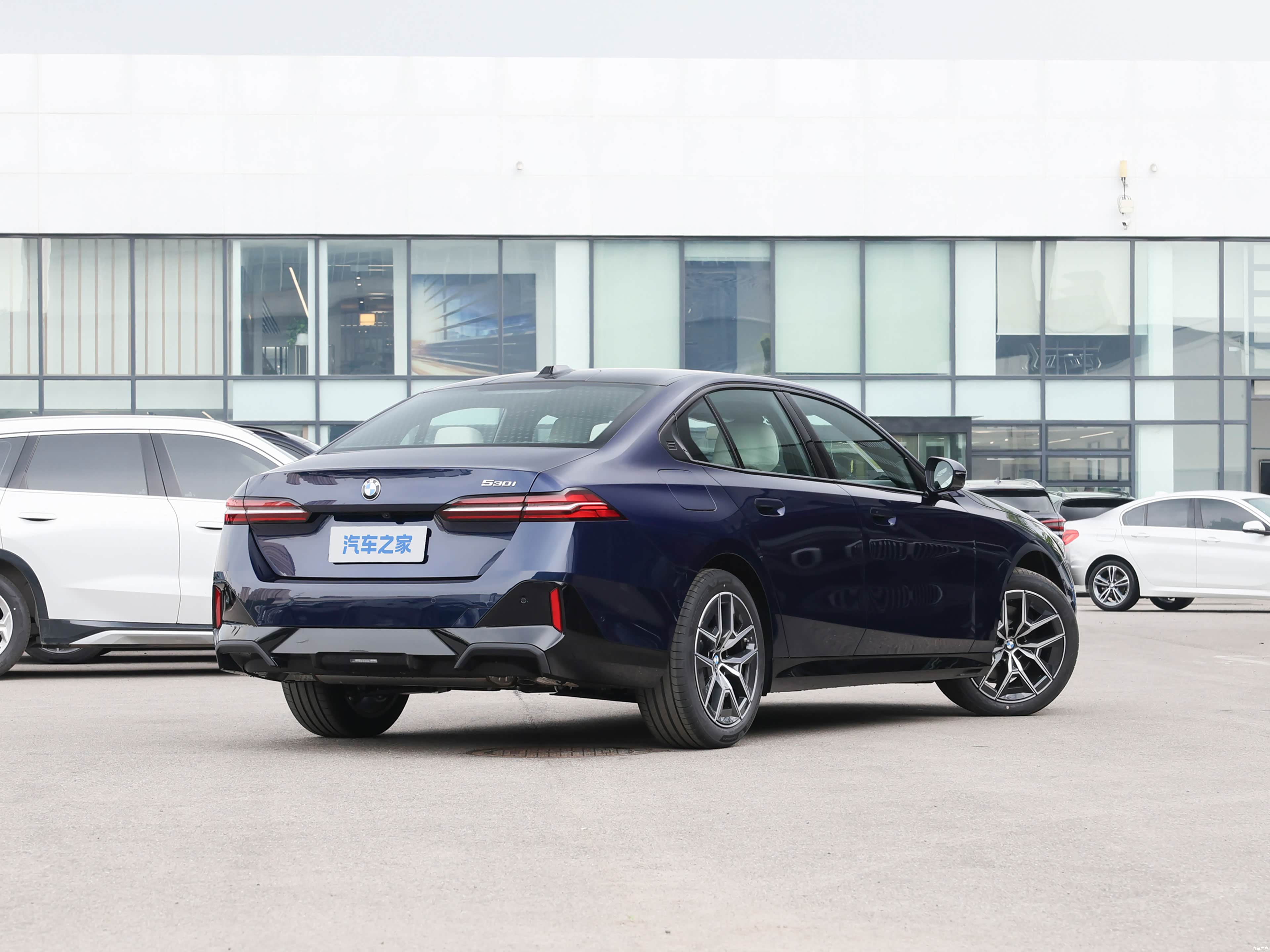 BMW 5 Series, миниатюра 7