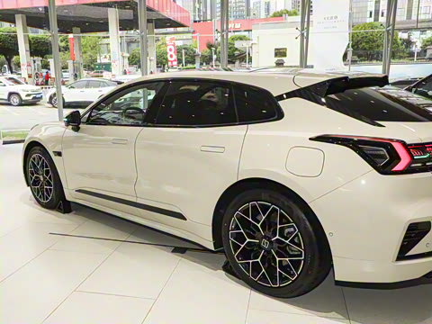 2026�� 103������  Ultra+��