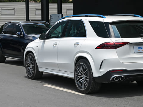 2026�� AMG GLE 53 4MATIC+
