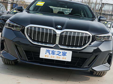 2026�� �Ŀ� 530Li ������ M�˶���װ