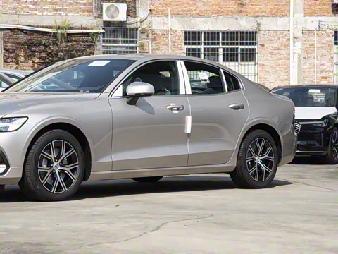 2026�� B4 ���ݺ�����