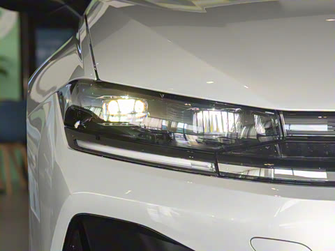 2026�� L 300TSI DSG ��Ӣ��