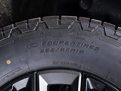 2027�� 2.3T EcoBoost �����۷�� 7��