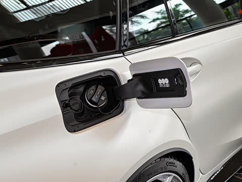 2026�� M3���а� M xDrive ������