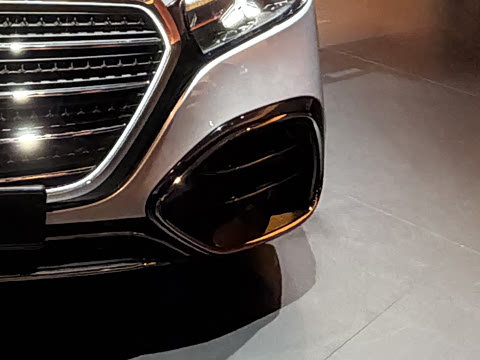 2027�� ������